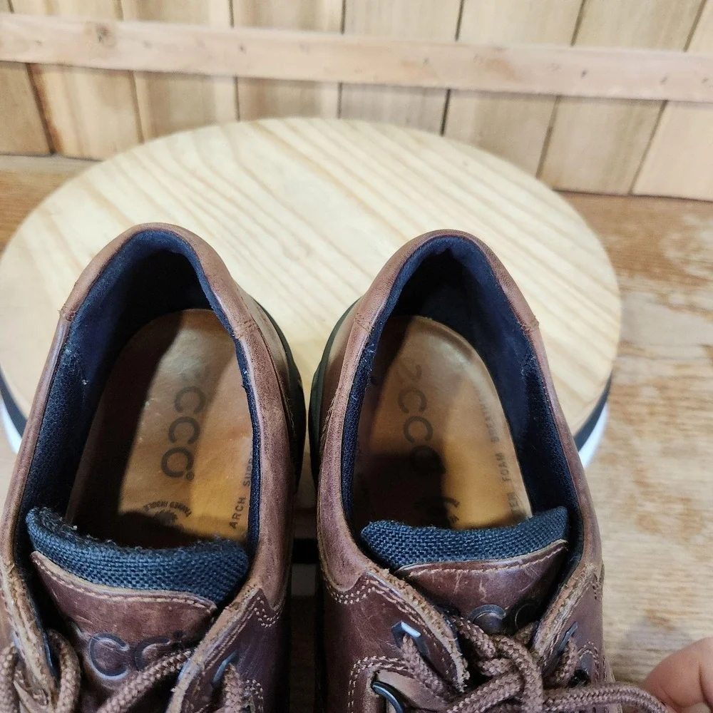 Ecco Track 25 Shoes Mens 10 44 Brown Leather Gore-Tex Waterproof Walking Comfort